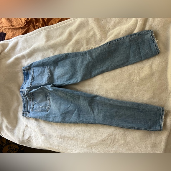 A&F Skinny High Rise - Picture 3 of 4